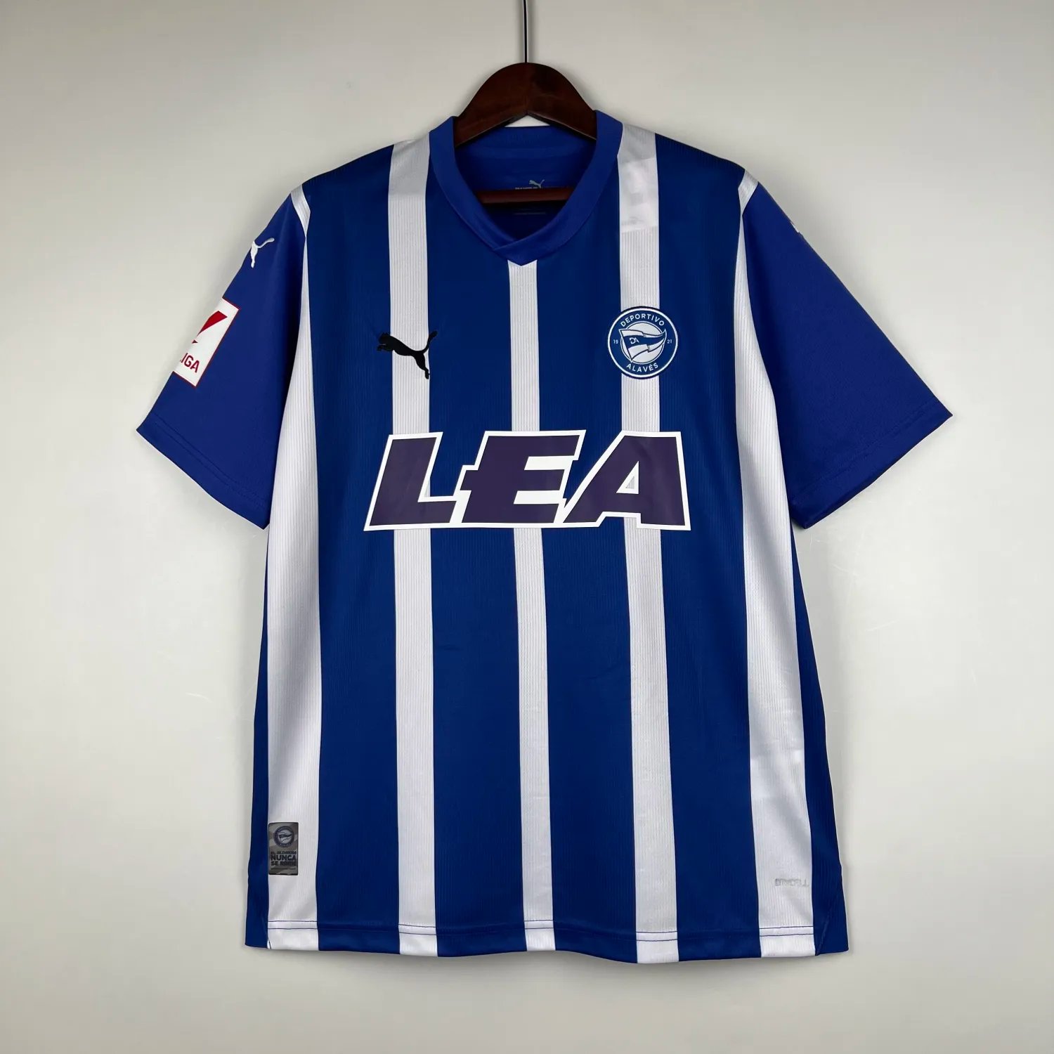 23-24 Alaves Home Fans Jersey
