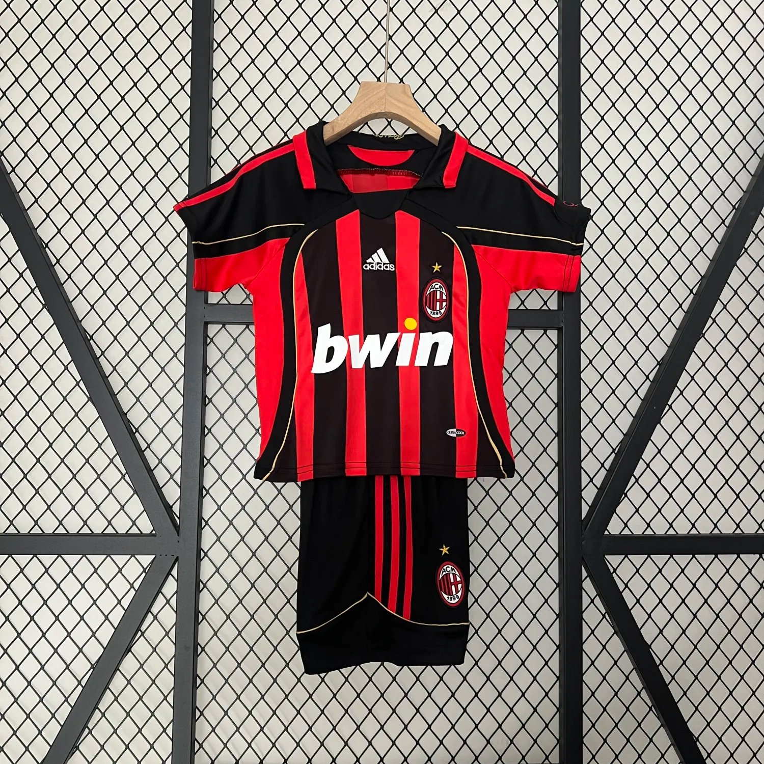 Retro 06-07 AC Milan Home Kids Kit