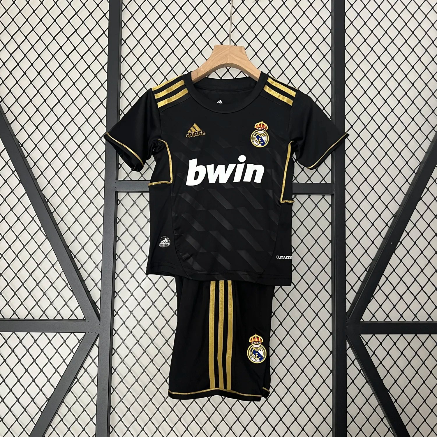 Retro 11-12 Real Madrid Away Kids Kit