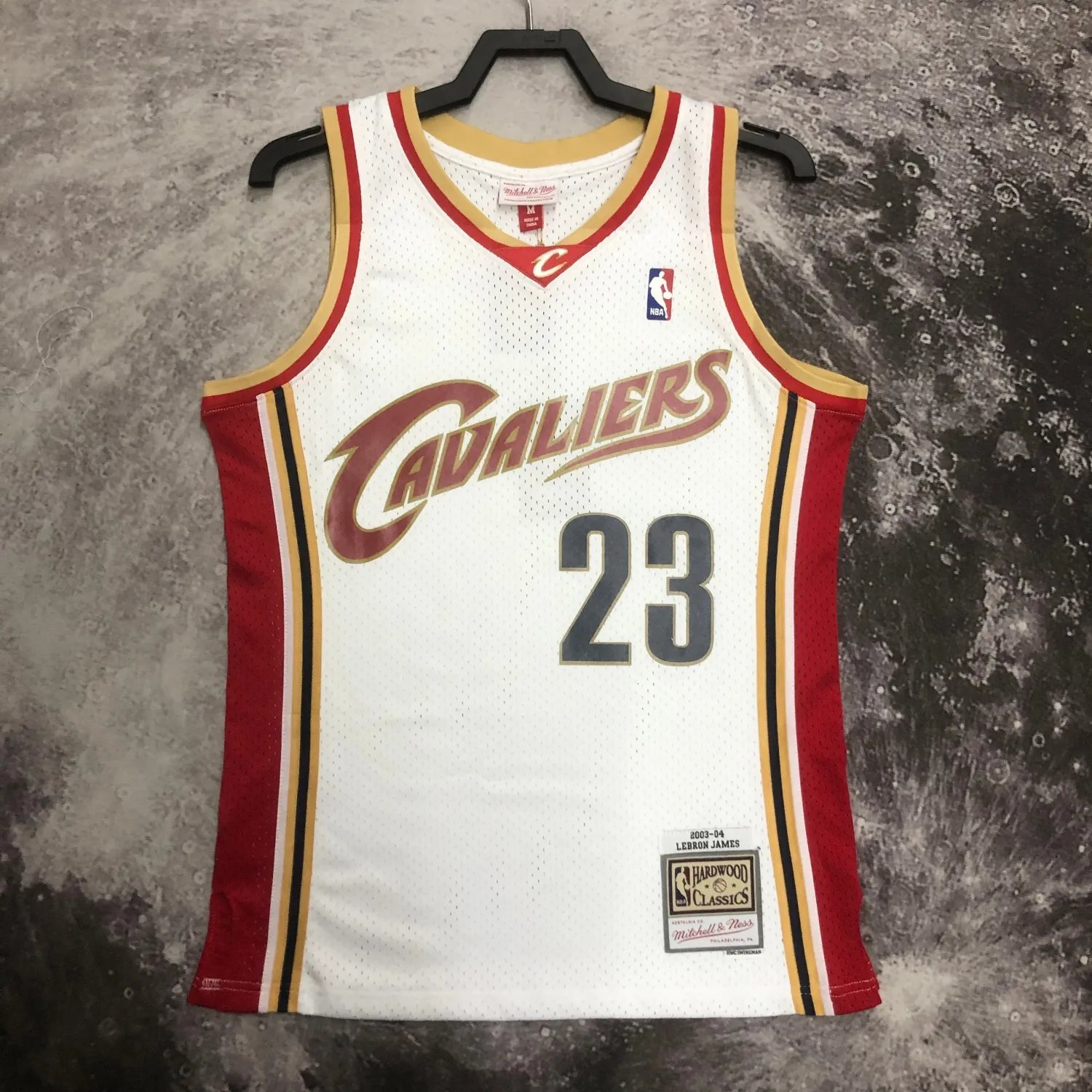M&N 03-04 Cleveland Cavaliers SW 23# JAMES