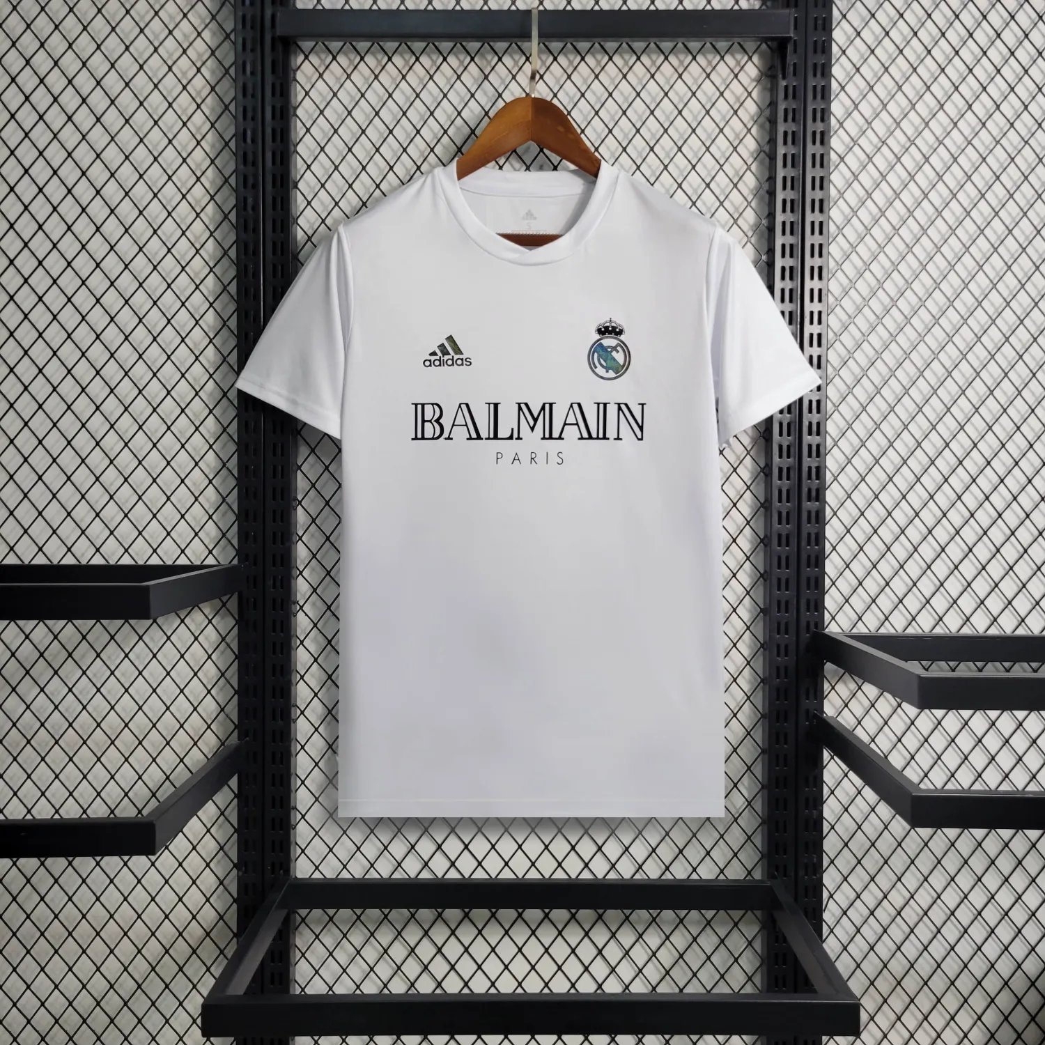 23-24 Real Madrid Special Fans Jersey