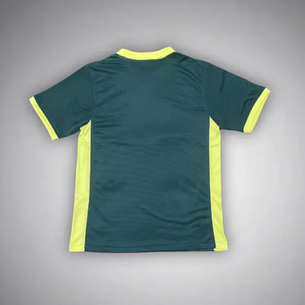 FC Barcelona "La Sagrada" Premium Kit - Image 2