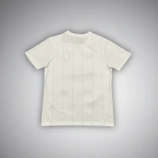 AC Milan "125th Anniversary" Premium Kit - Image 2