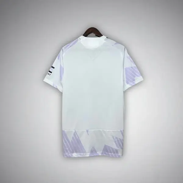25/26 Manchester United Away Kit - Image 2