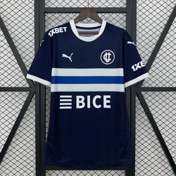 Universidad Catholic Away Kit 25-26
