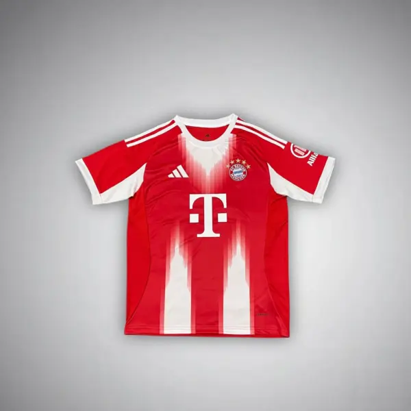25/26 Bayern München Home Kit
