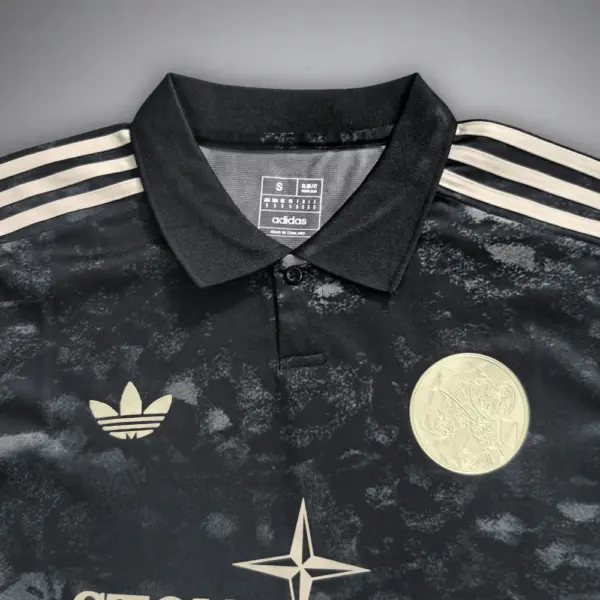 Ajax x Stone Island Premium Kit - Image 3