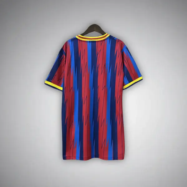 FC Barcelona "Graffiti Glory" Kit - Image 2