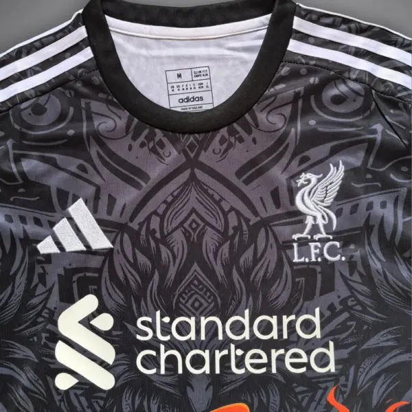Liverpool "Wings of Anfield" Premium Kit - Image 3