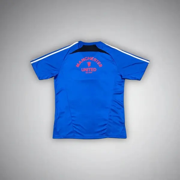 Manchester United "Urban Purist" Premium Kit - Image 2