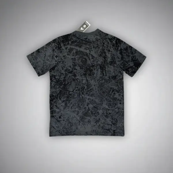 Manchester United X Stone Roses Premium Kit - Image 2