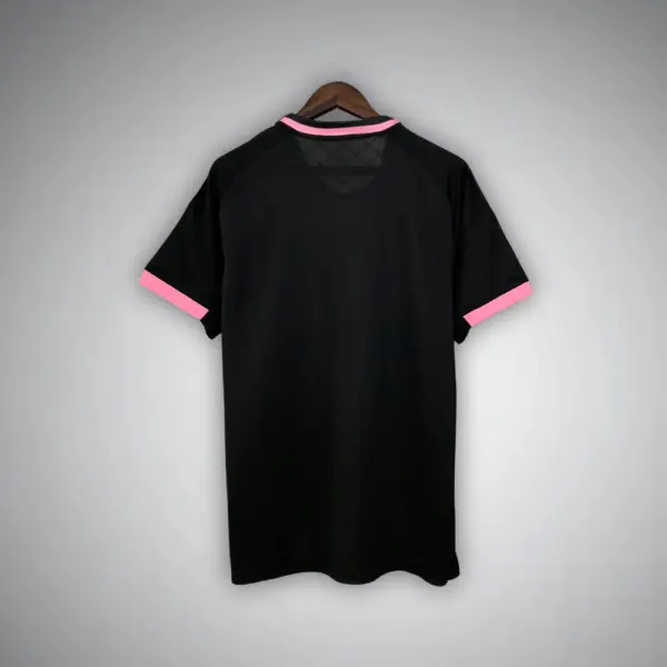 Real Madrid "Pink Kingsnake" Premium Kit - Image 2